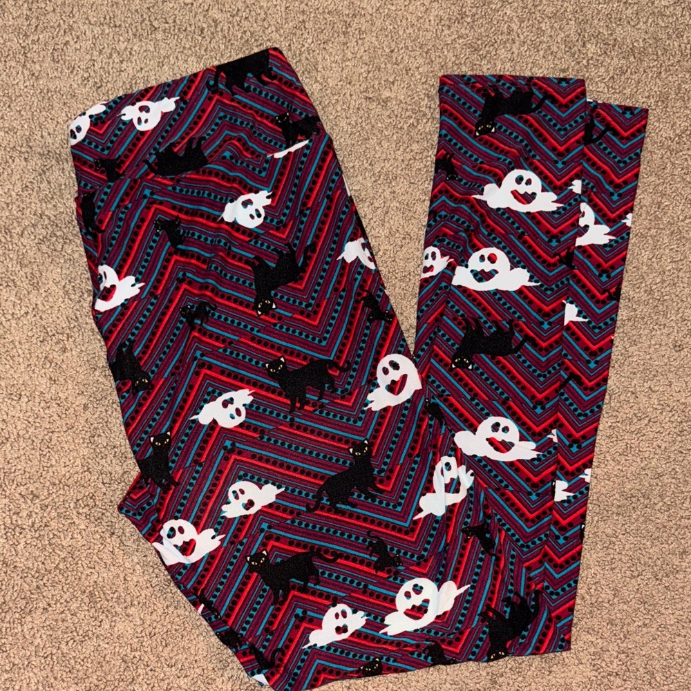 LuLaRoe Leggings with Ghosts and Black Cats